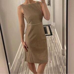 Fall 2006 Banana Republic tan wool plaid knee length dress